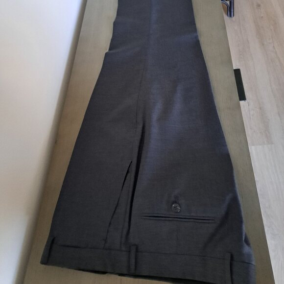 VALENTINO Luxury Men’s Gray Wool Pants Flat Front Dress Trousers IT 56R /40 US - Picture 13 of 15
